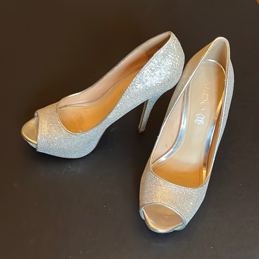 Aldo silver sparkle platform heels